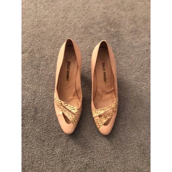 Shoes - Women's Shoes